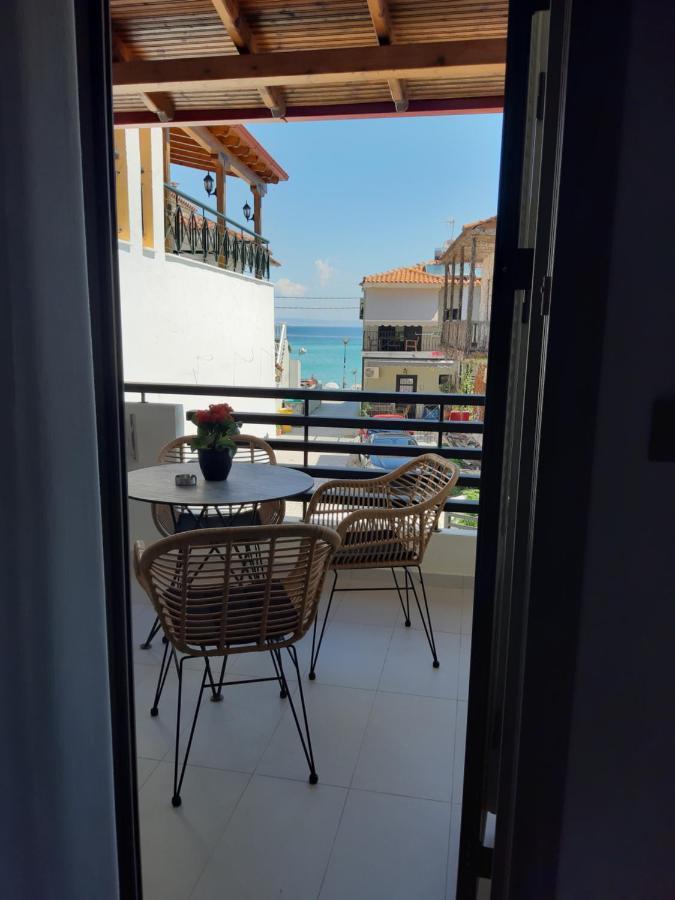 Araliki Suites Polychrono Ngoại thất bức ảnh